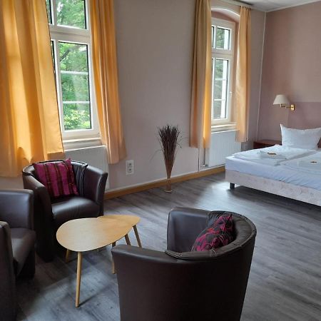 Hotel Am Kreischaer Park 外观 照片
