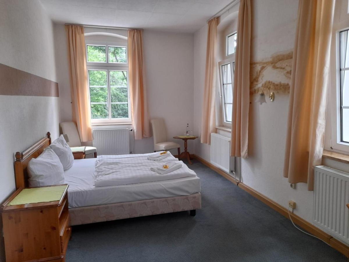 Hotel Am Kreischaer Park 外观 照片